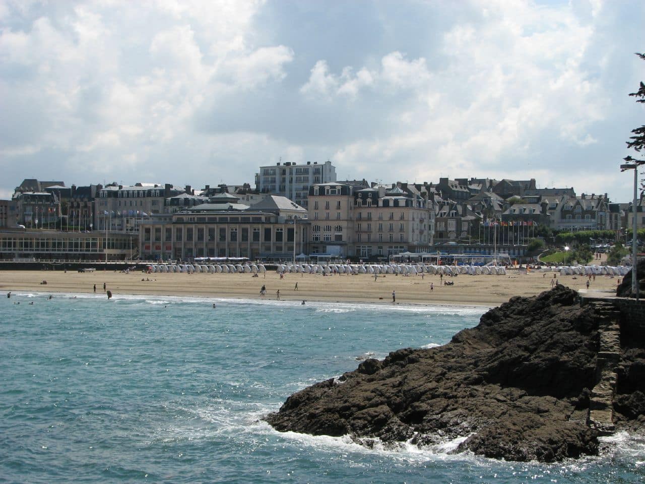 Dinard (35800) : Dinard Plage de l'Ecluse-2007-08-