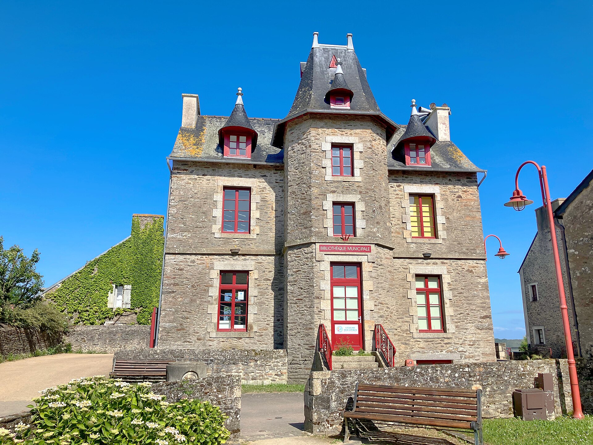 Le Minihic-sur-Rance (35870) : Le-Minihic-sur-Rance-Bibliothèque-Municipale