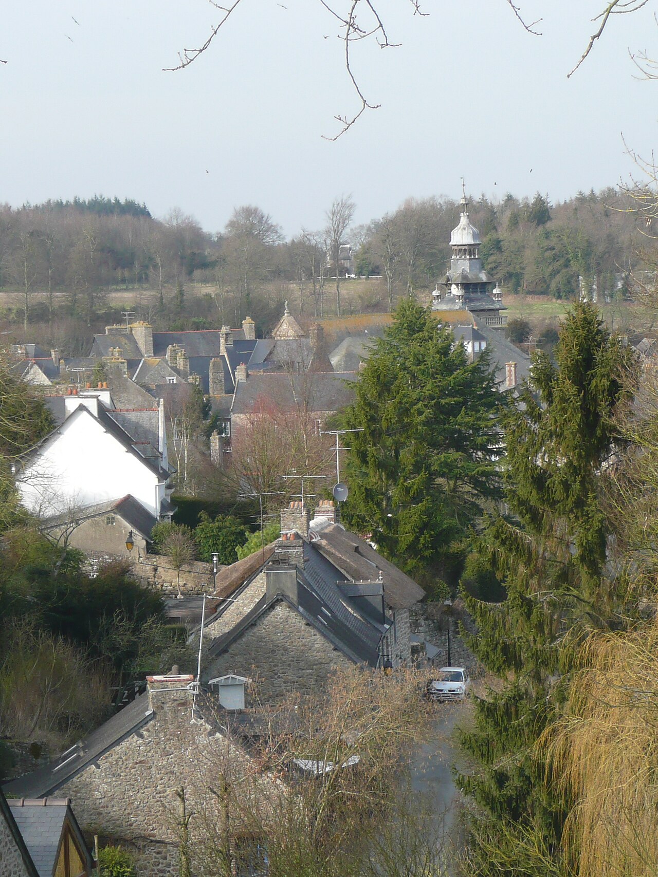 Moncontour (22510) : rue du centre médiéval de Moncontour
